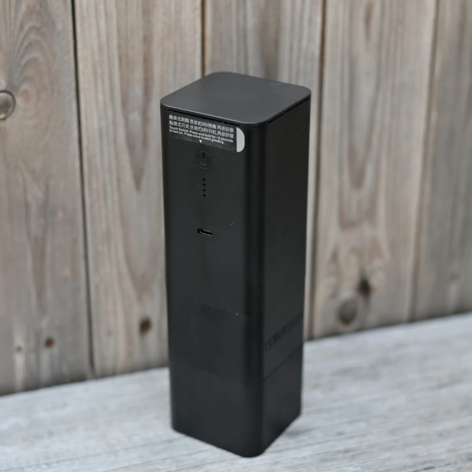 FEMOBOOK A2 USB electric coffee grinder portable rechargeable 7-core burr magnetic attraction 4000mAh battery
